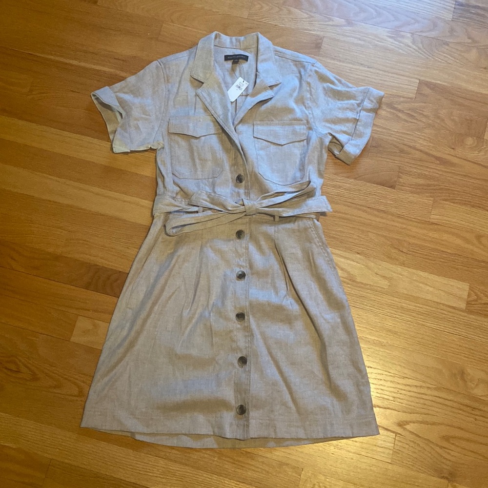 Banana Republic Colar Button Up Midi Dress